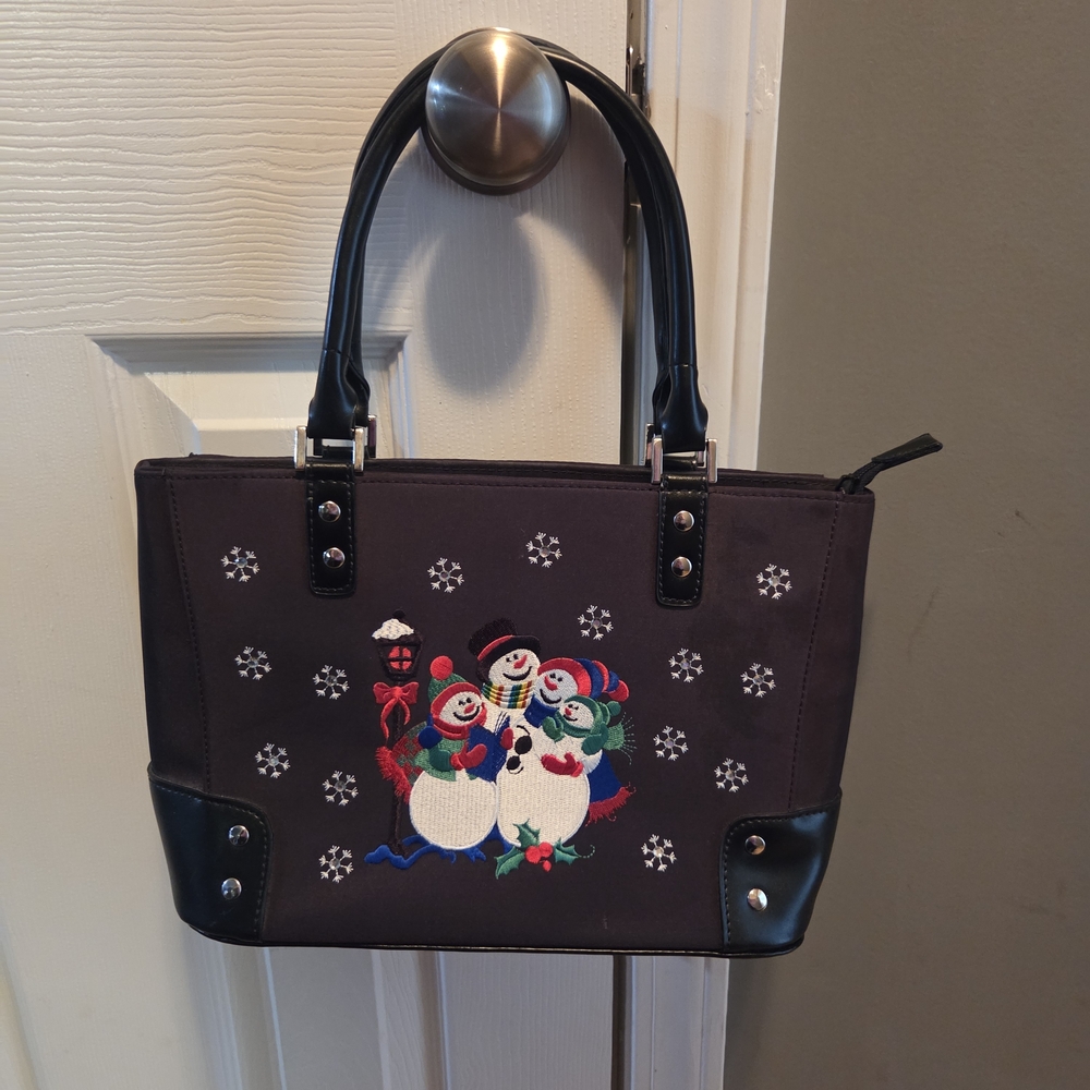 Chic Black Vintage 90's Snowman Shoulder Bag